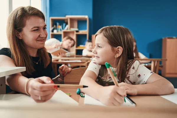 Together we can deal with this exercise — Stock Photo, Image