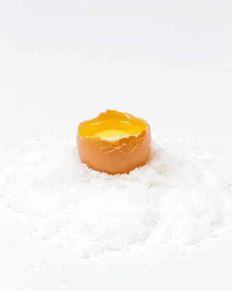 Kycklingägg Salt Ljus Bakgrund Konsumera Ägg Kan Öka Bra Kolesterol — Stockfoto