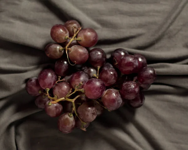 Frischer Rotwein Trauben Mit Süßem Und Saurem Geschmack Enthalten Viel — Stockfoto