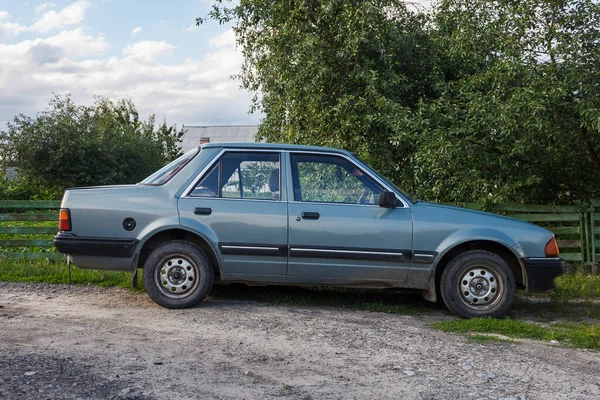 Turiysk Oekraïne Juni 2018 Auto Ford Orion Staat Geparkeerd Binnenplaats — Stockfoto