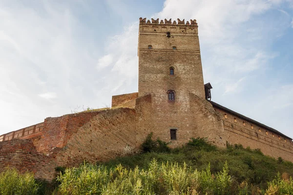 Medieval Castle Illuminated Sunset Lutsk High Castle Also Known Lubart — Stock Photo, Image