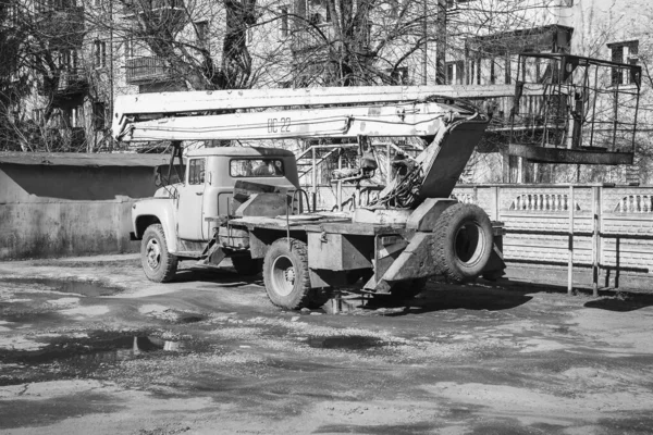 Lutsk Oekraïne April 2021 Oude Verlaten Sovjet Vrachtwagen Zil 130 — Stockfoto