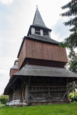 Eski ahşap bir kilise. Ukrayna