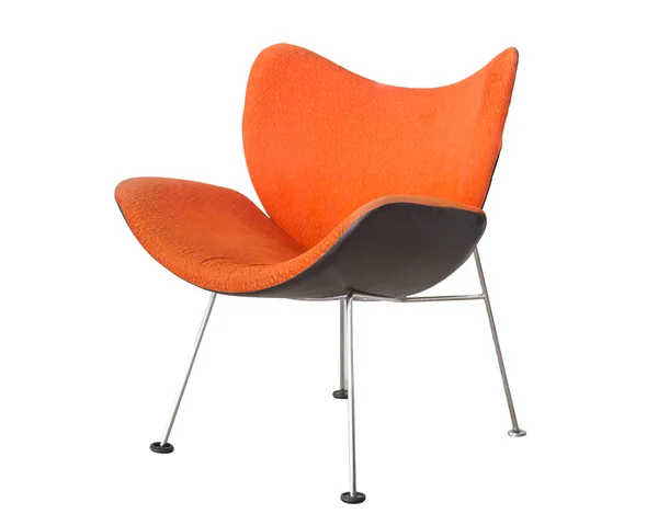 Оранжевый стул на белом фоне — стоковое фото