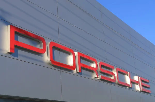 Porsche fabricant de voitures — Photo