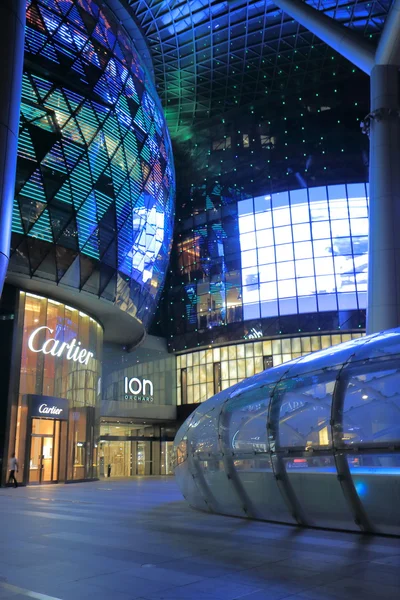 Centrum handlowego ION Orchard zakupy Singapore — Zdjęcie stockowe