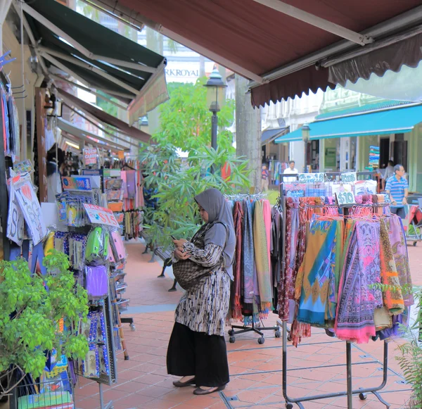 Bekleidungsgeschäft arabische Straße singapore — Stockfoto