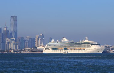 Cruise ship Melbourne clipart