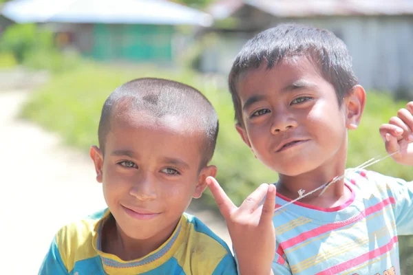 Indonesiska barn i Flores — Stockfoto