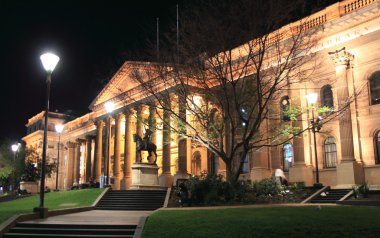 Melbourne gecede Devlet Kütüphanesi