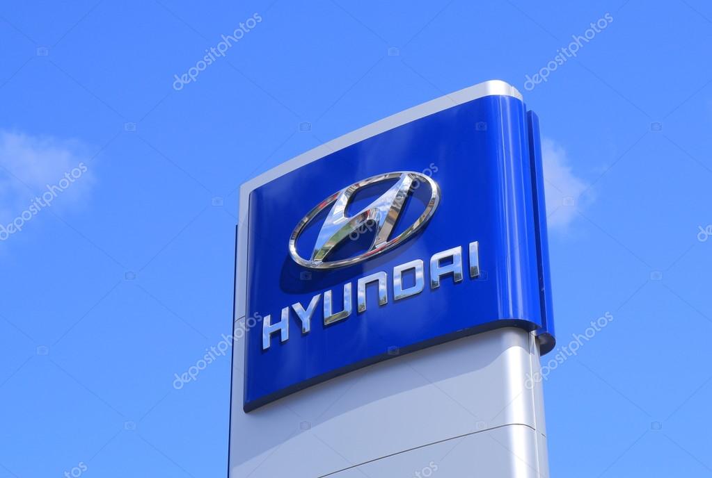 MELBOURNE AUSTRALIA - MARCH 1, 2015: Hyundai car manufacturer. Hyundai is a South Korean car manufacturer headquartered in Seoul, South Korea.