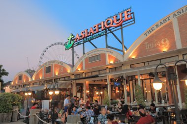 Asiatique Bangkok shopping