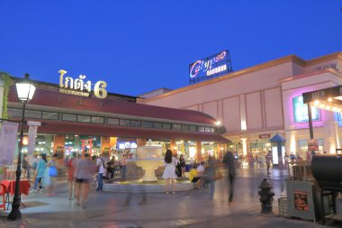 Asiatique Bangkok shopping