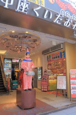 Kuidaore bebek Dotonbori eğlence bölgesinde Osaka Japonya