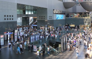 Kyoto tren istasyonu Japonya