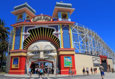 Luna park eğlence parkı Melbourne Avustralya