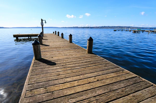 Doca pública em Marine Point, Kirkland, Lake Washington — Fotografia de Stock