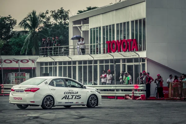 Car performance parking on the track — Stok fotoğraf