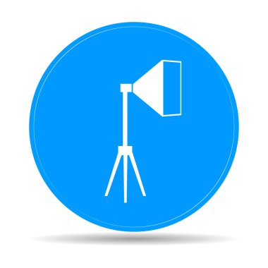 Stüdyo ışık simgesi, izole, mavi zemin üzerine beyaz. 