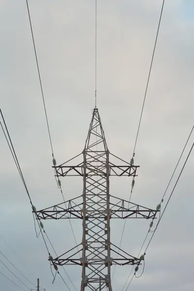 Elektrik pilon gökyüzü