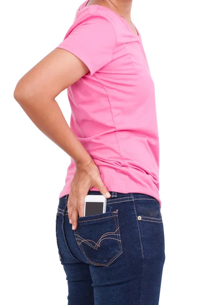 Telefone inteligente no bolso de jeans da menina . — Fotografia de Stock