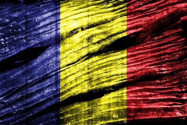 Tchad Drapeau sur la texture du vieux bois — Photo