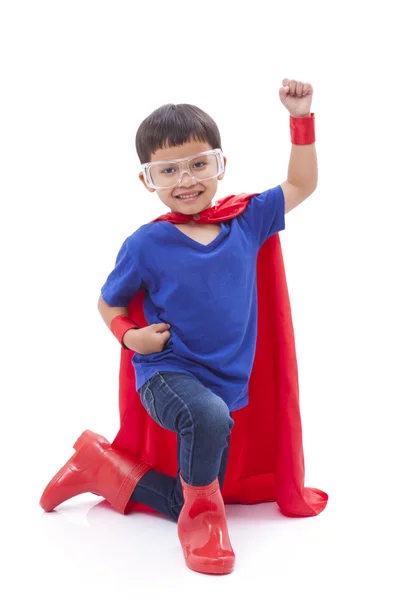 Malý chlapec, předstírá, že superhrdina — Stock fotografie