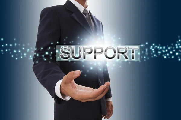 Uomo d'affari mano mostrando pulsante di supporto sullo schermo virtuale . — Foto Stock