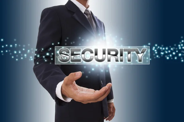 Geschäftsmann Hand zeigt Sicherheitsknopf auf virtuellem Bildschirm. — Stockfoto