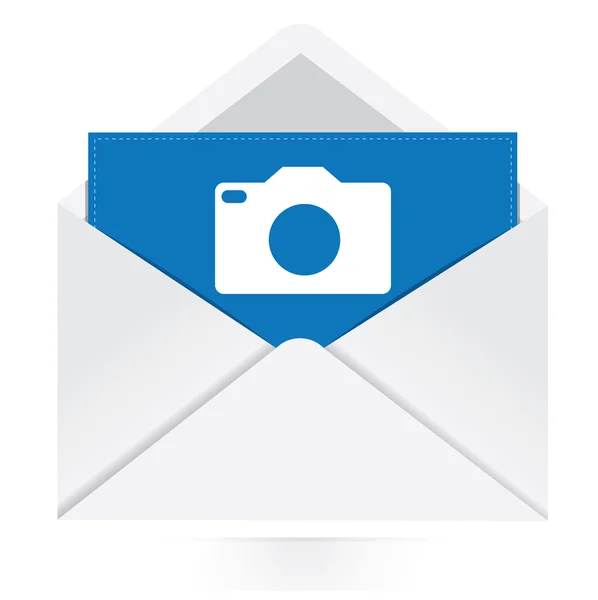 Envelope with camera icon — Stock Vector