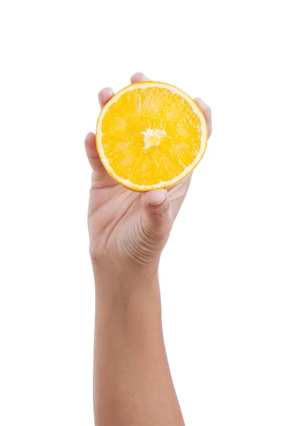 オレンジのスライスを持っている女性の手 — ストック写真