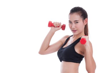 Ağırlık kaldırma ile egzersiz yaparak spor genç kadın