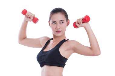 Ağırlık kaldırma ile egzersiz yaparak spor genç kadın