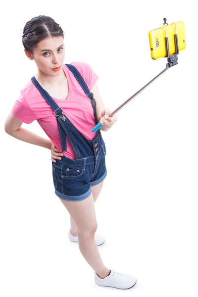 Young girl taking selfie — Stock Photo, Image