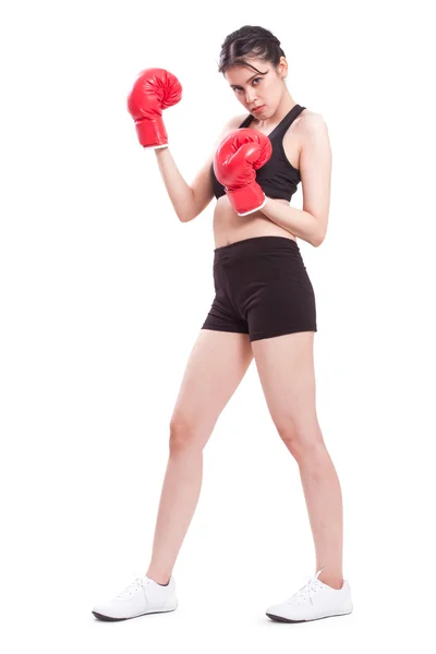Fitness-Frau trägt Boxhandschuhe — Stockfoto