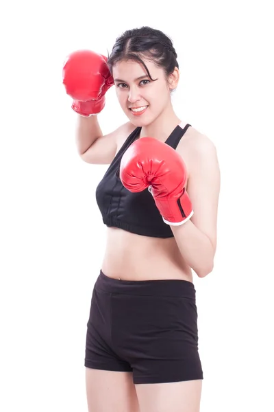 Mujer fitness usando guantes de boxeo — Foto de Stock