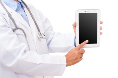 dijital tablet kullanan doktor