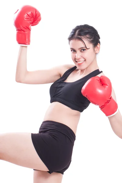 Fitness kobieta sobie Rękawice bokserskie — Zdjęcie stockowe