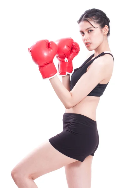 Fitness vrouw dragen van bokshandschoenen — Stockfoto