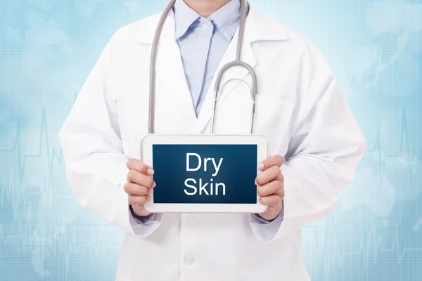 Läkare med torr hud tecken — Stockfoto