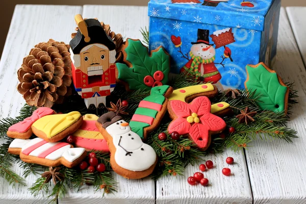 Decoração de Natal com pão de gengibre — Fotografia de Stock