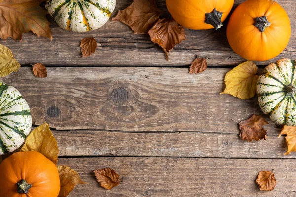 Festive Autumn Decor Pumpkins Autumn Leaves Rustic Wooden Background Concept — Stock Photo, Image