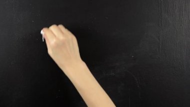 Blackboard kara tahta tebeşir üzerinde yazılı Merhaba