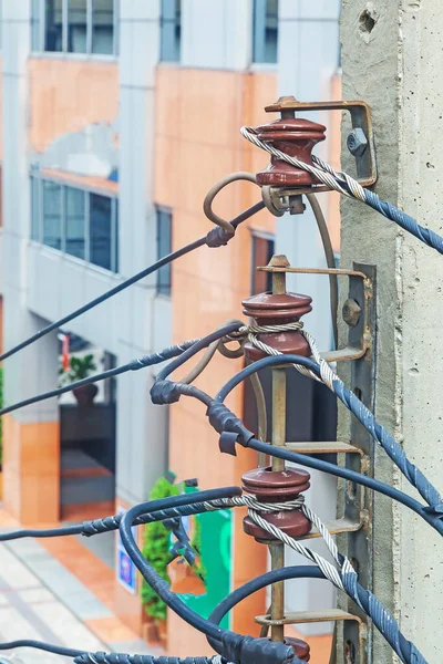 Enrutamiento Caótico Cables Eléctricos Telefónicos Una Calle Principal Bangkok Durante —  Fotos de Stock