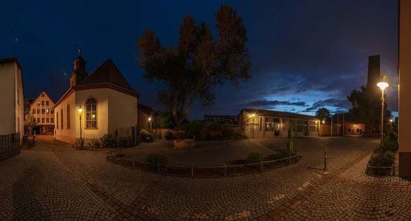 Utsikt Över Den Historiska Protestantiska Kyrkan Walldorf Hesse Solnedgången Det — Stockfoto