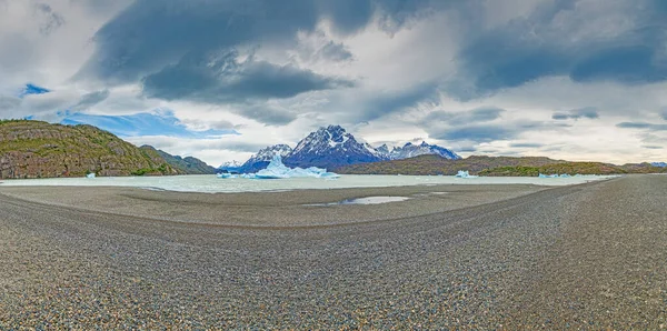 Panoramabild Über Den Grauen See Mit Eisbergen Torres Del Paine — Stockfoto