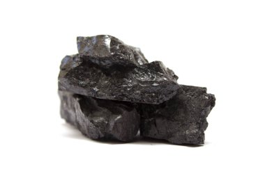 kömür beyaz arkaplanda izole edildi 