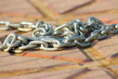 Demir zincir arka planda, kapat