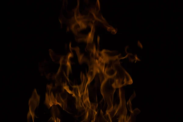 Fuego Brillante Sobre Fondo Negro Por Noche —  Fotos de Stock