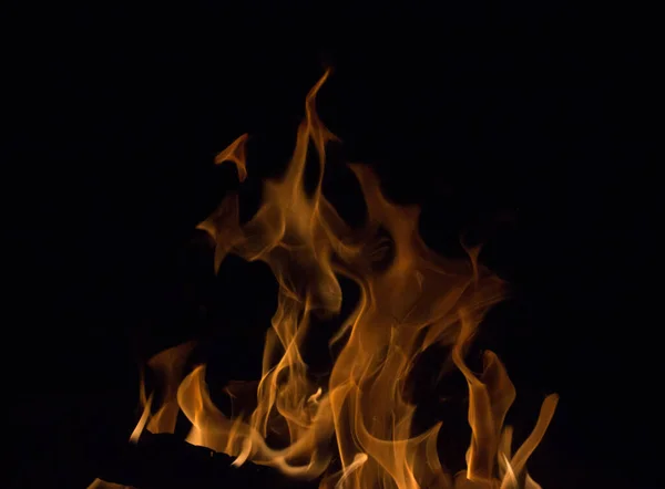 Fuoco Luminoso Uno Sfondo Nero Notte — Foto Stock